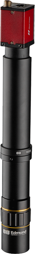 Figure 1: Spherical aberration in a Spherical Lens (left) vs an Aspheric Lens (right)