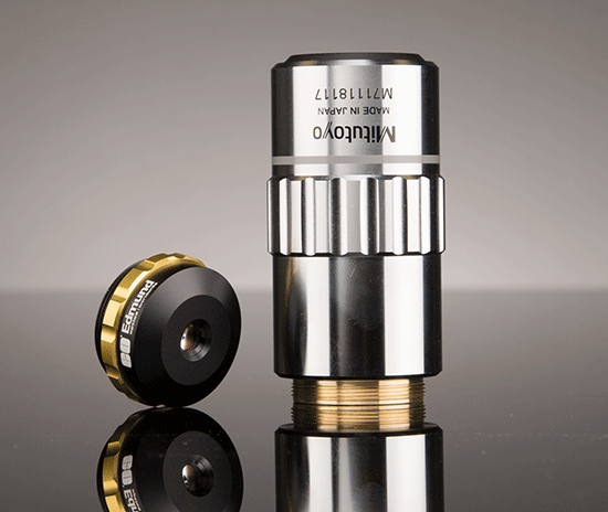 Size Comparison of an Ultra-Compact Microscope Objective with a Standard Microscope Objective